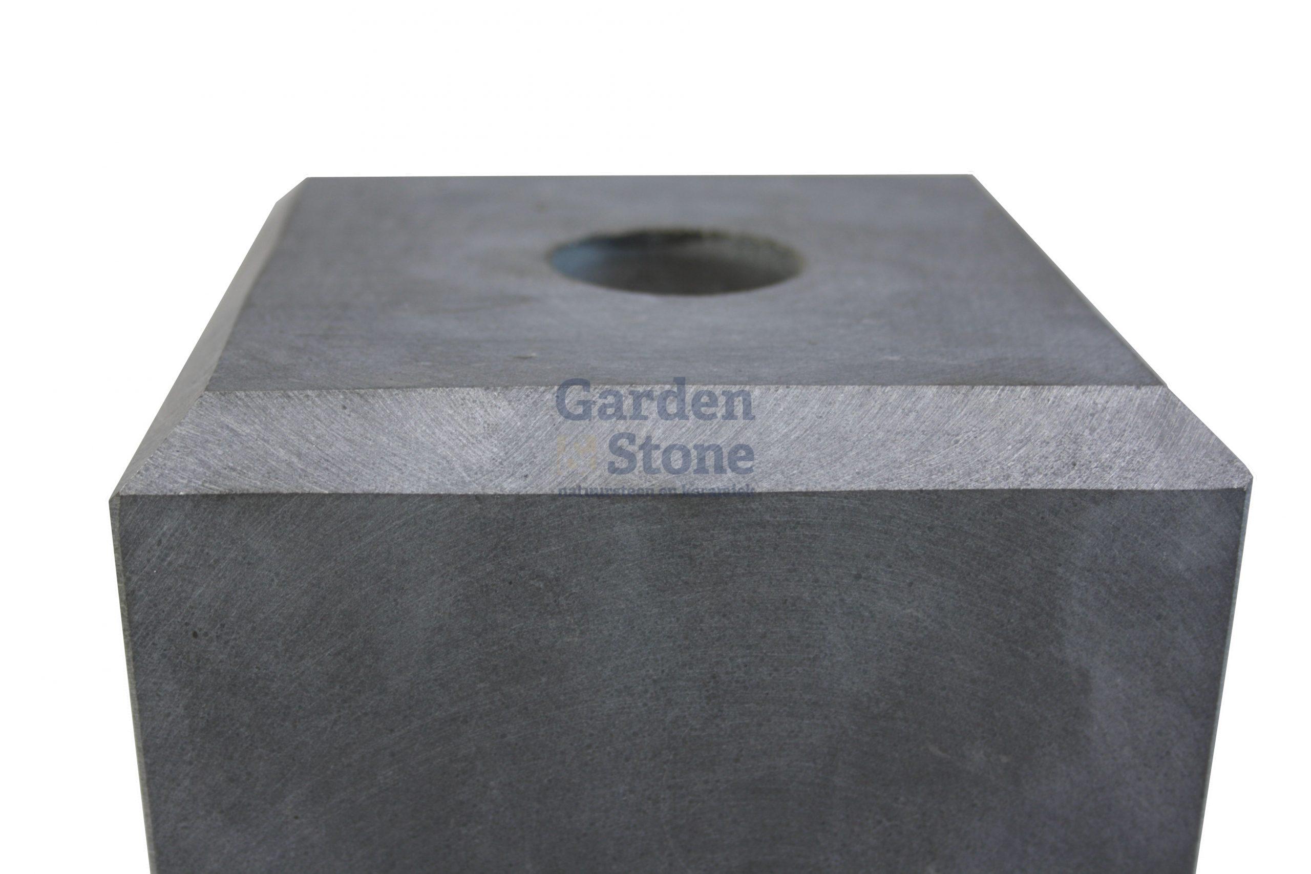 detail facet hardstenen poer grijs blauw natuursteen